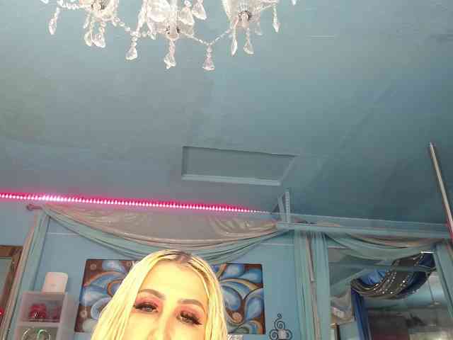 adrianna_fox webcam