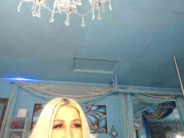 adrianna_fox webcam
