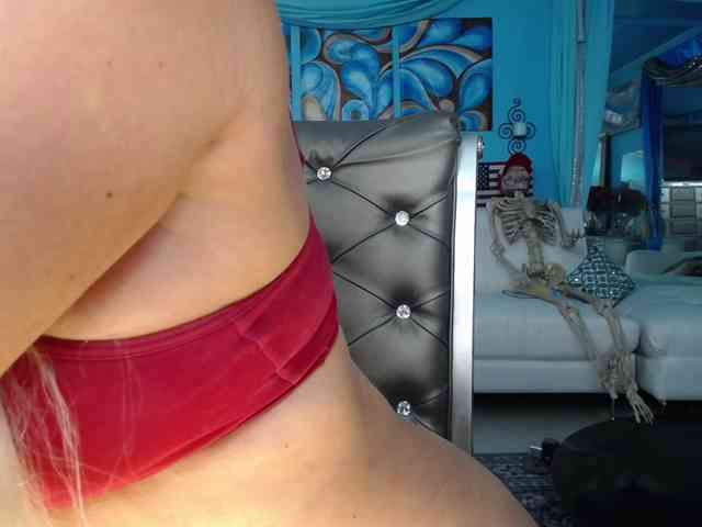 adrianna_fox webcam