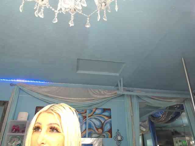 adrianna_fox webcam