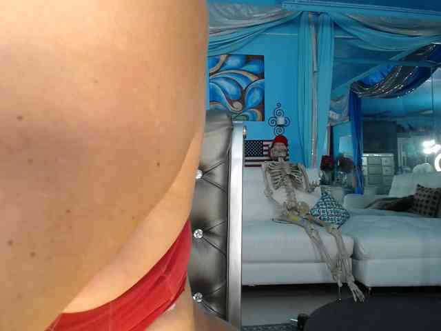 adrianna_fox