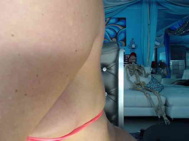 adrianna_fox webcam