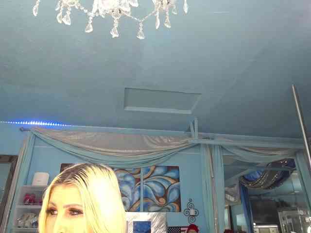 adrianna_fox