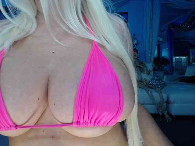 adrianna_fox webcam
