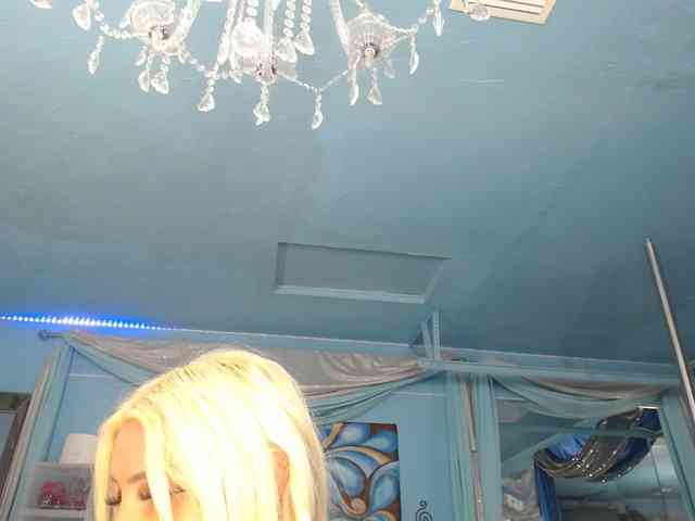 adrianna_fox webcam