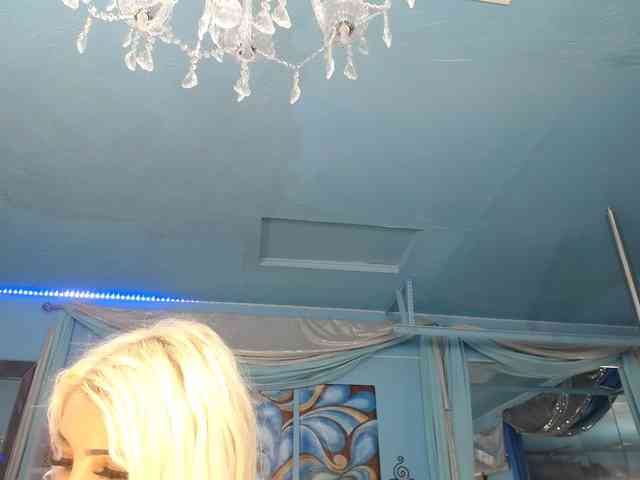 adrianna_fox
