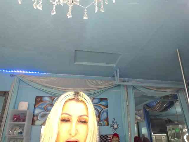 adrianna_fox webcam