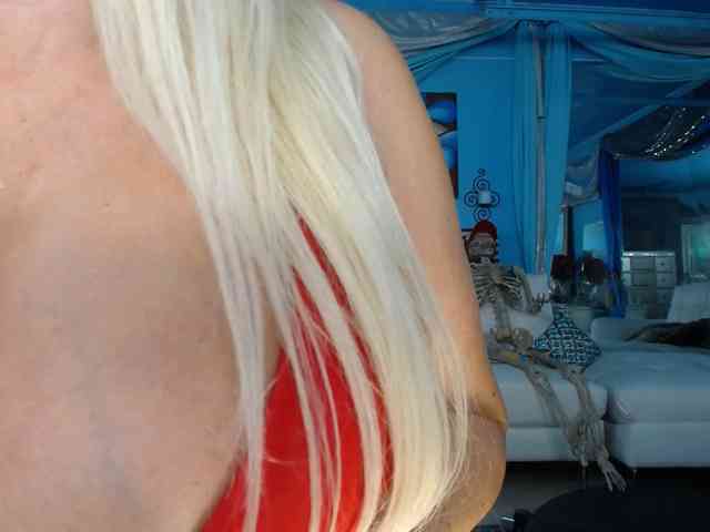 adrianna_fox