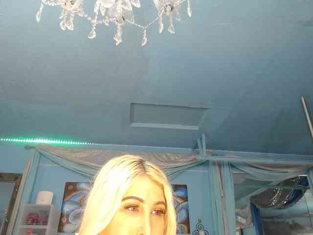 adrianna_fox webcam
