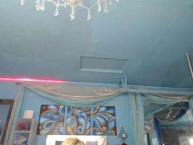 adrianna_fox webcam