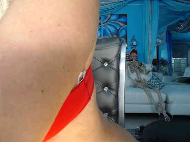 adrianna_fox webcam