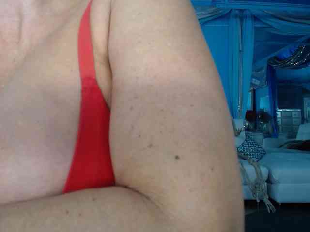 adrianna_fox webcam