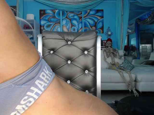 adrianna_fox webcam