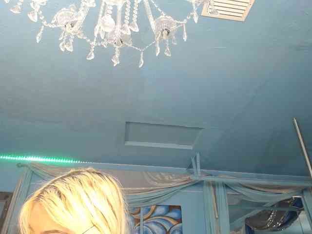 adrianna_fox webcam