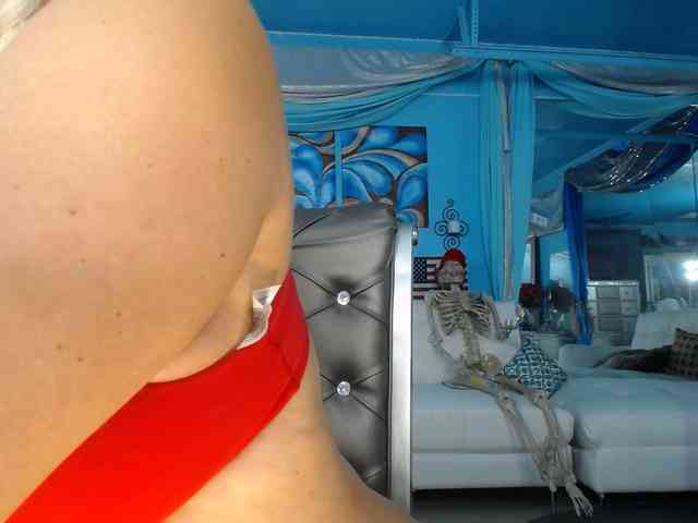adrianna_fox webcam