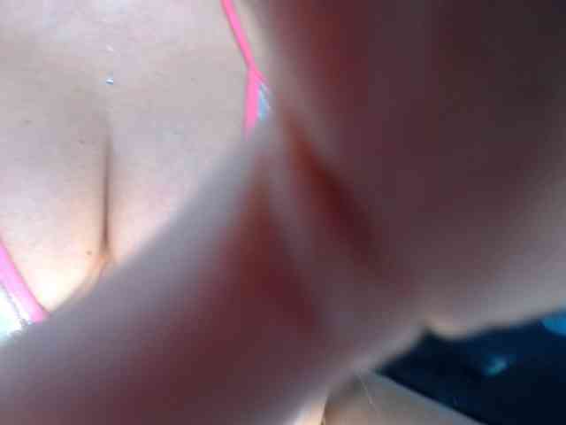 adrianna_fox