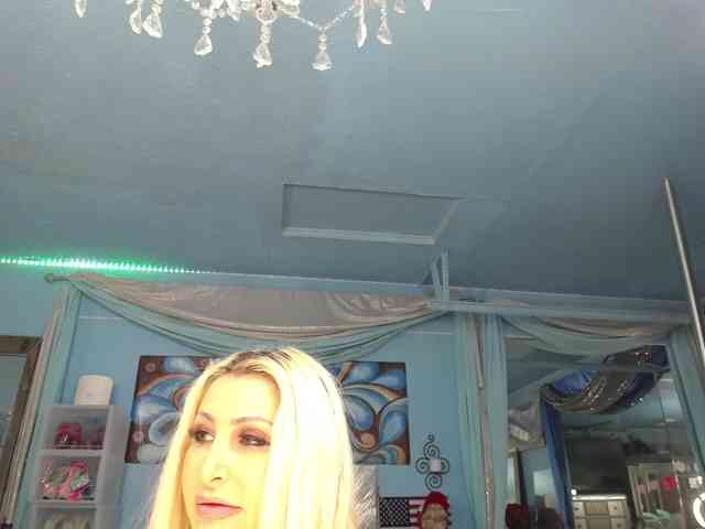 adrianna_fox