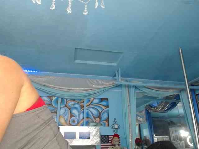 adrianna_fox webcam