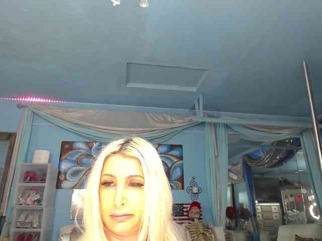 adrianna_fox webcam