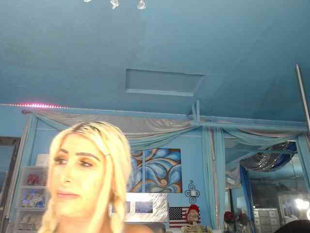 adrianna_fox
