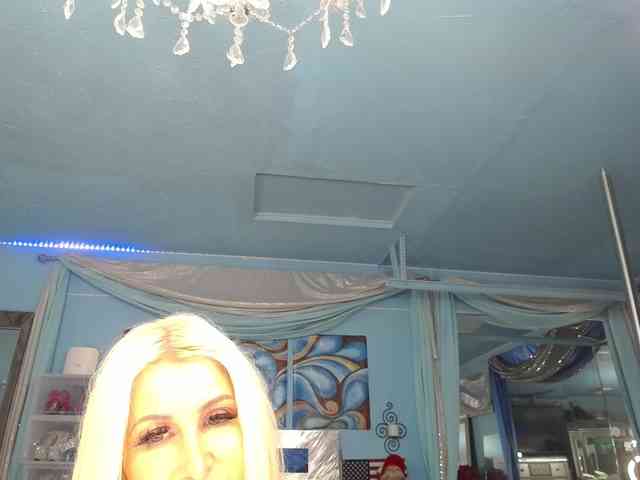adrianna_fox webcam