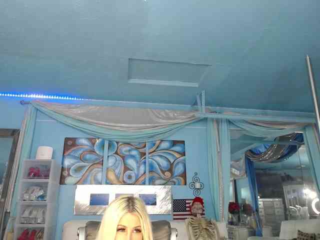 adrianna_fox webcam