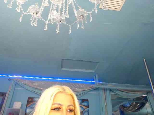 adrianna_fox webcam