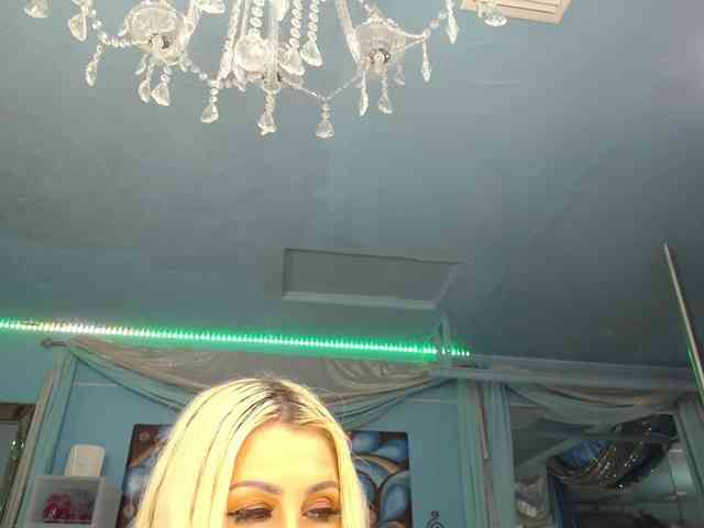adrianna_fox