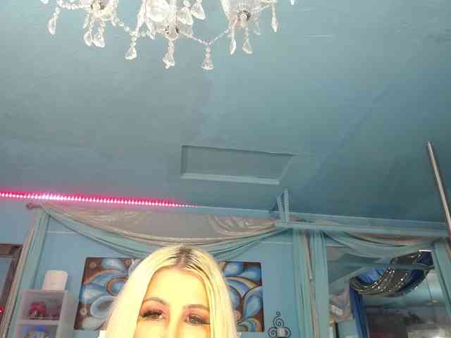 adrianna_fox webcam