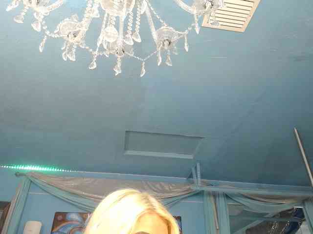 adrianna_fox