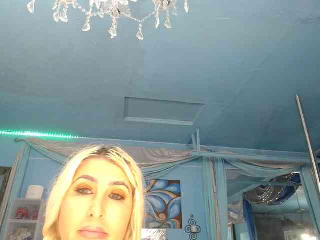adrianna_fox webcam