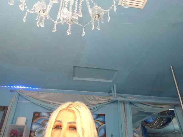 adrianna_fox webcam