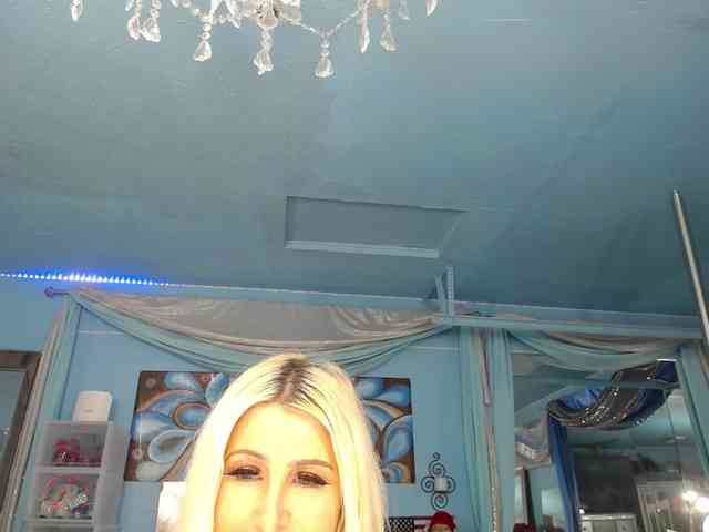 adrianna_fox webcam