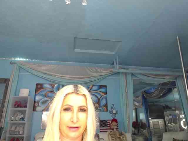 adrianna_fox