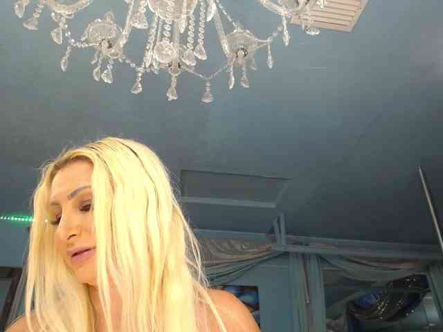 adrianna_fox