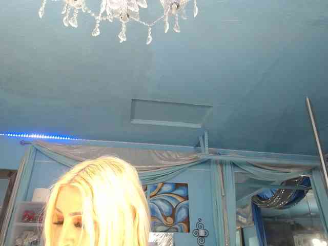 adrianna_fox webcam
