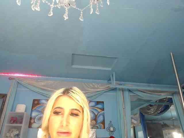 adrianna_fox webcam