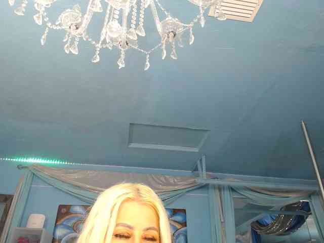 adrianna_fox webcam