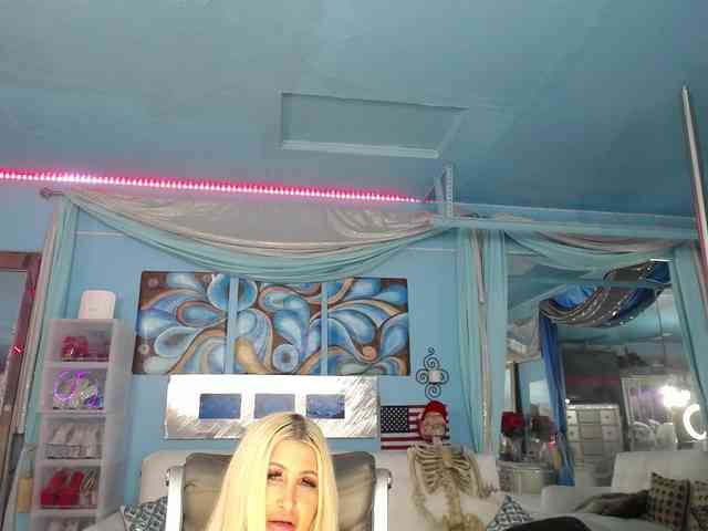 adrianna_fox webcam