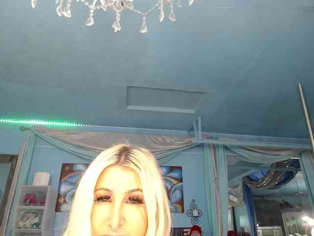 adrianna_fox webcam