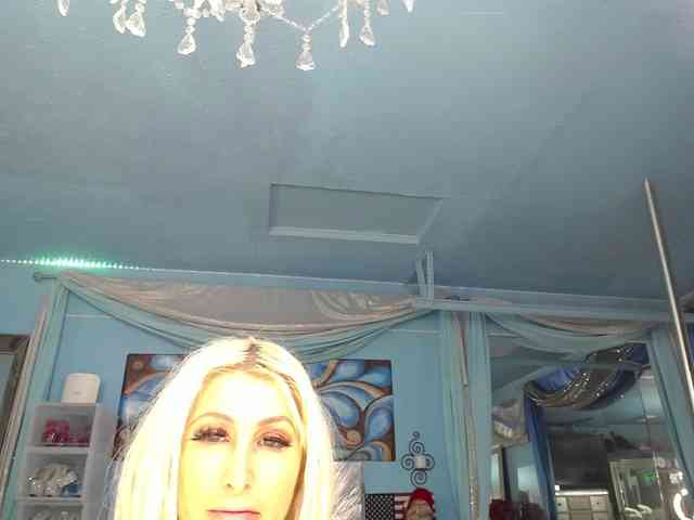 adrianna_fox