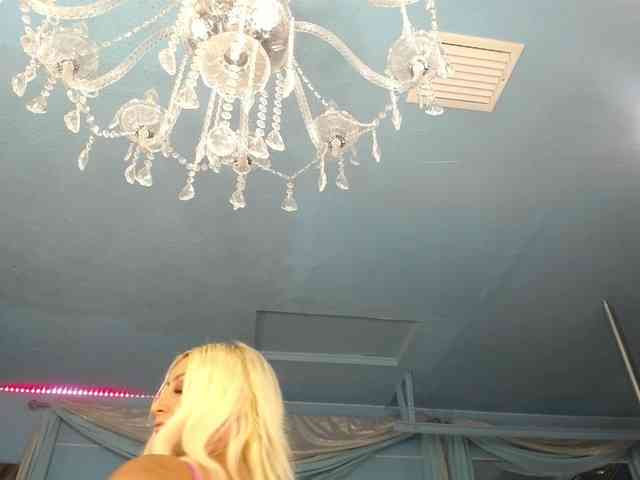 adrianna_fox webcam