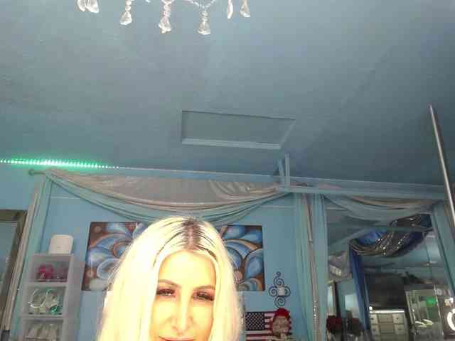 adrianna_fox webcam