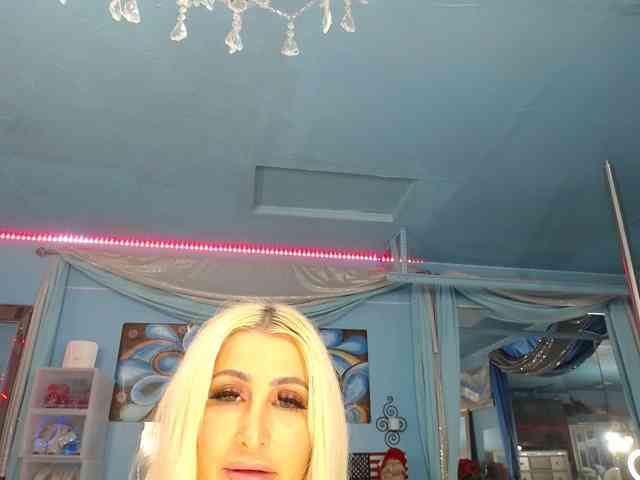 adrianna_fox webcam