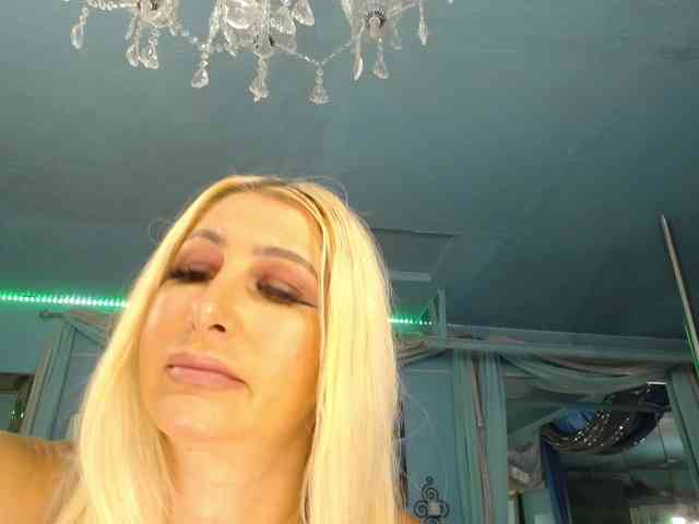adrianna_fox webcam