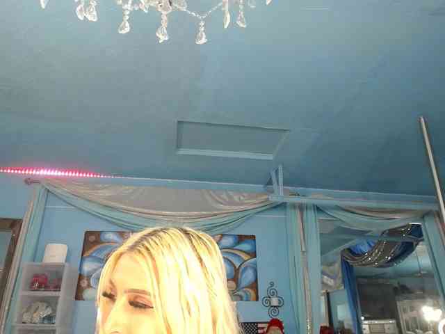 adrianna_fox