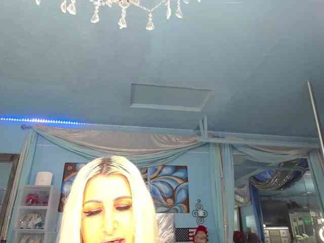adrianna_fox