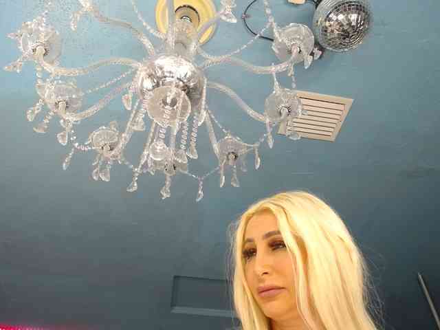 adrianna_fox webcam