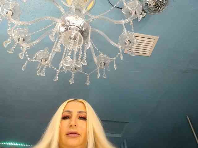 adrianna_fox webcam