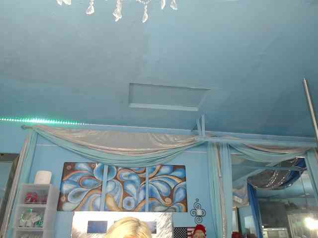 adrianna_fox webcam